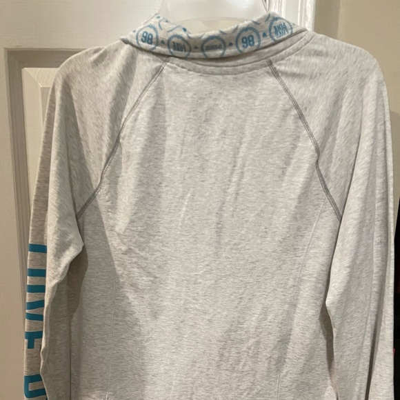 Pink Victoria’s Secret Women’s Quarter Zip Logo Sweatshirt NWOT - Picture 8 of 10